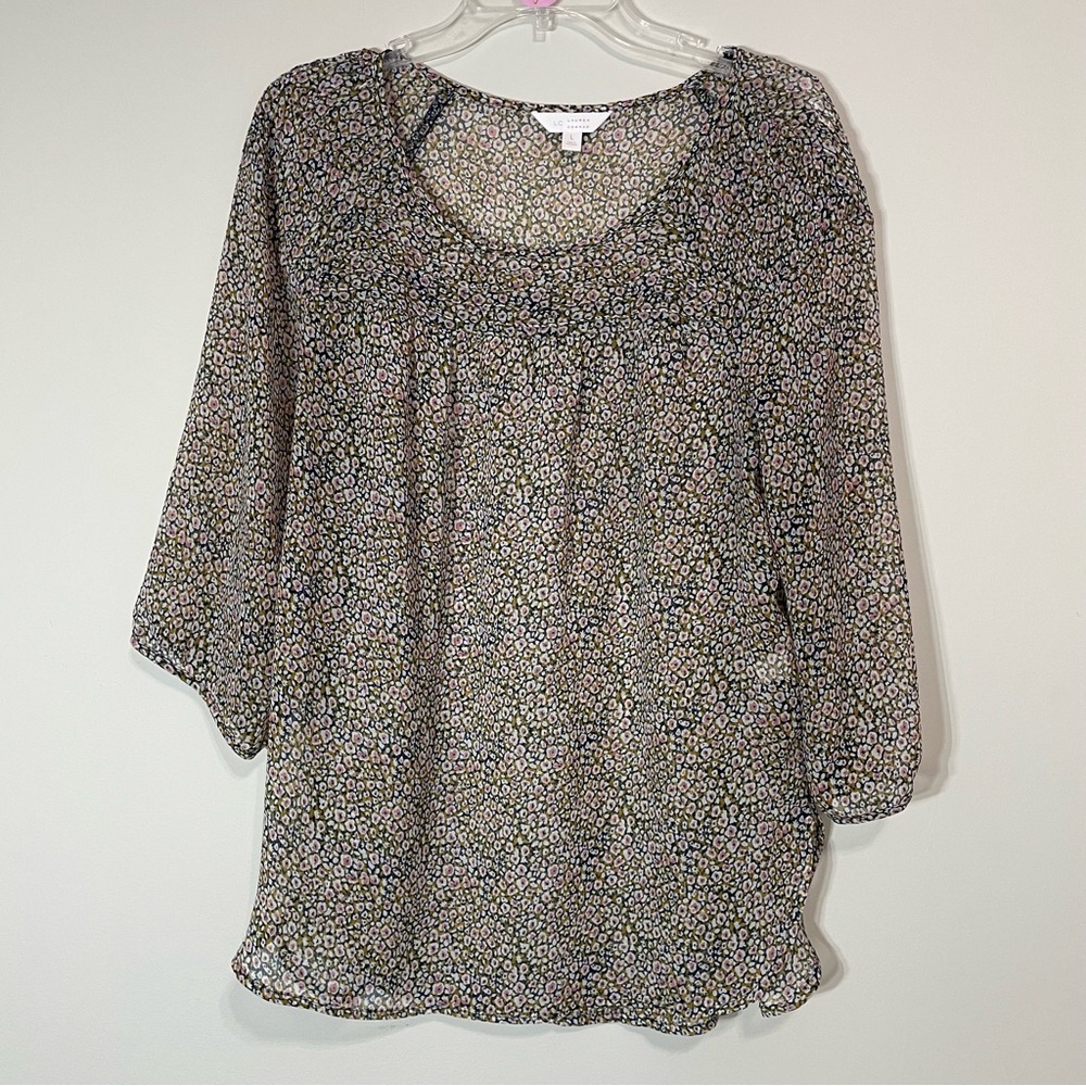 LC Lauren Conrad Multicolor Floral Blouse
~ Size Large ~ Casual